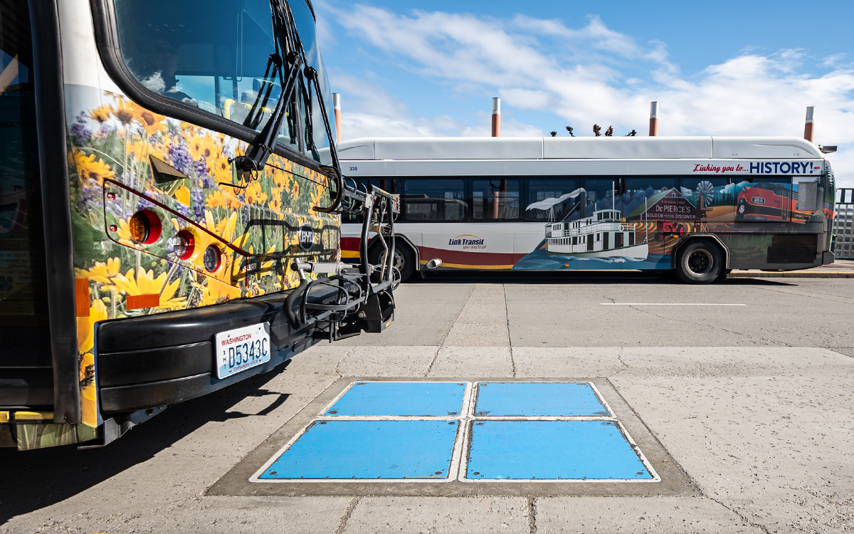 Wireless bus charging
